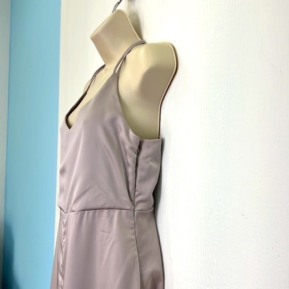 Mod Ref - Shiny Polyester Strappy Side Zipper Silver Maxi Dress Size Small - Picture 5 of 10